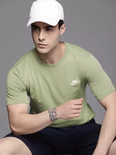 Brand Logo CLUB T-shirt - image 2