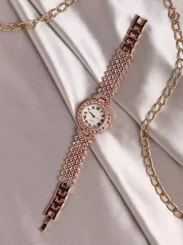 Women Bracelet Style Watch - image 2