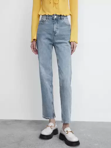 Women Tapered Fit Jeans - image 2