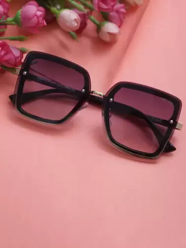 Women Lens & Square Sunglasses - image 2