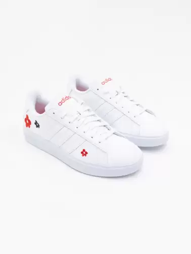 Women GRAND COURT Tennis Shoes - image 2