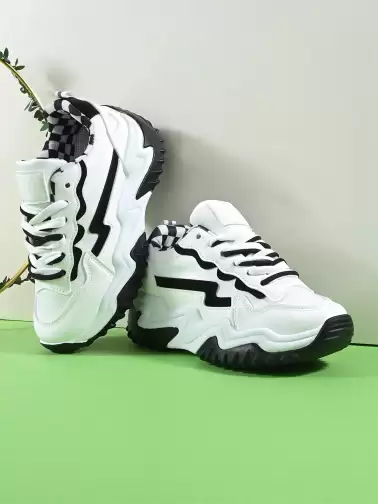 Women Walking Sports Shoe - image 2