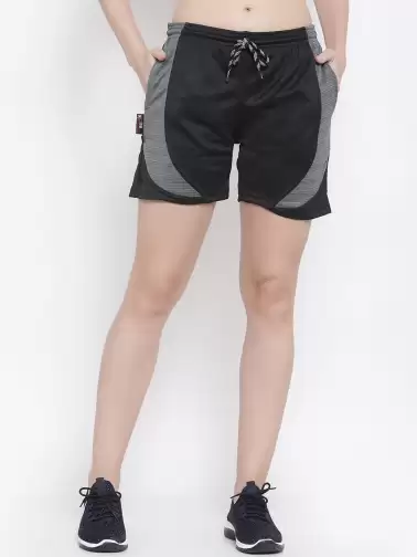 Women Colourblocked Shorts - image 2