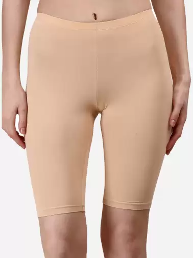 Women Skinny Fit Sports Shorts - image 2