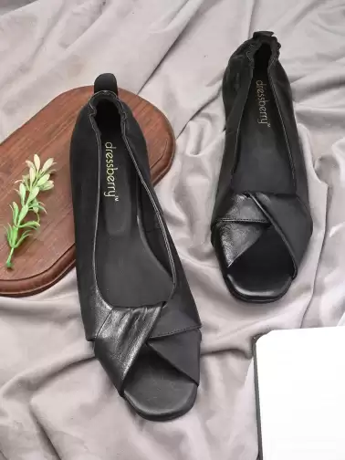 Women Ballerinas Flats - image 2