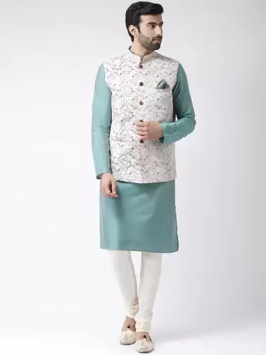 Men Solid Kurta with Churidar - image 2
