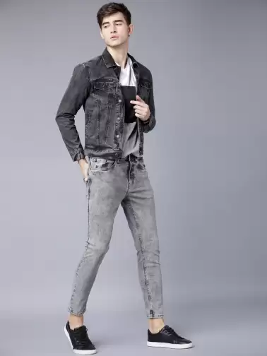 Men Tapered Fit Jeans - image 2