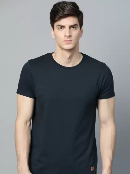 Solid Round Neck T-shirt - image 3