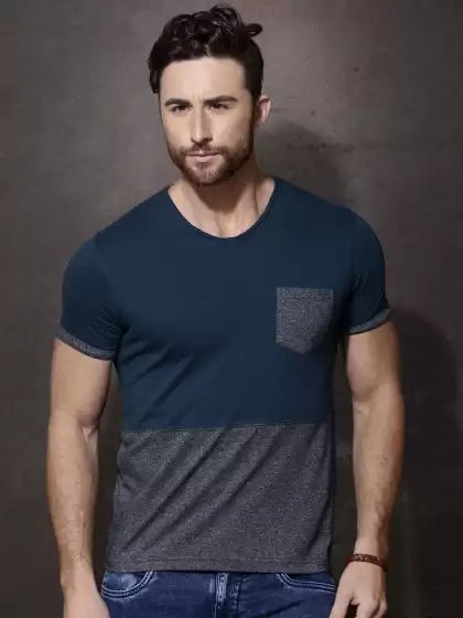 Colourblocked Contrast Pocket T-shirt - image 3
