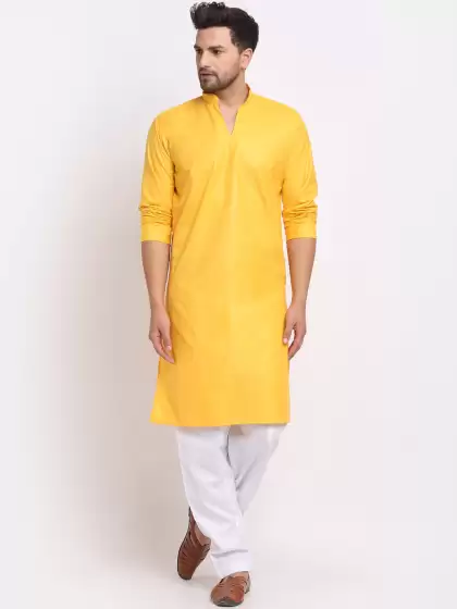 Men Solid Kurta With Pyjamas - image 3