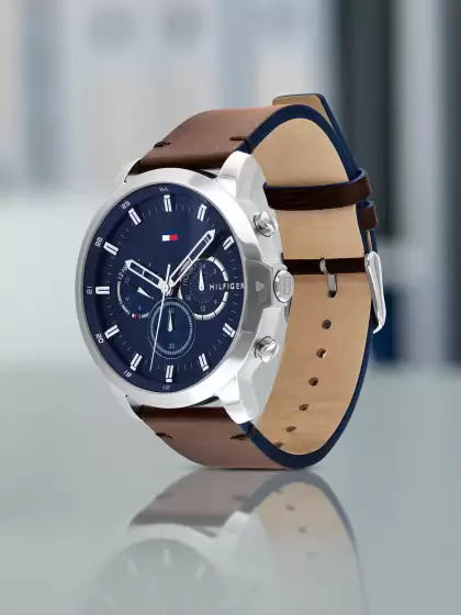 Men Leather Straps Chronograph Watch - image 3