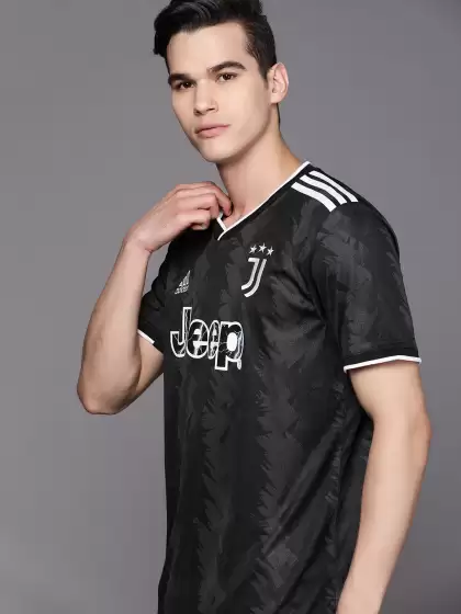Men Juventus 22/23 T-shirt - image 3