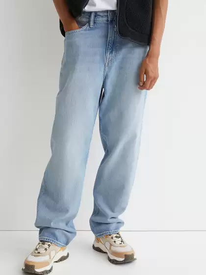 Men Loose Jeans - image 4