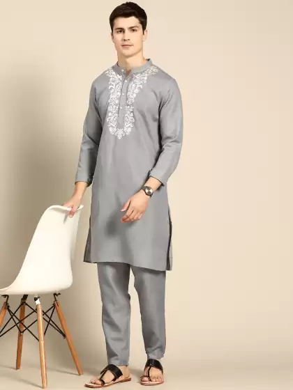 Men Yoke Design Kurta with Pyjamas - image 3