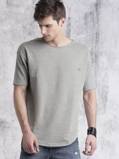 Longline T-shirt with Raw Edge - image 3
