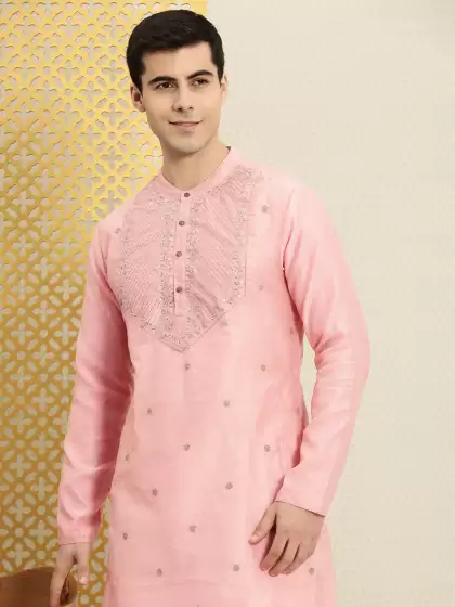 Men Yoke Design Jashn Kurta - image 3
