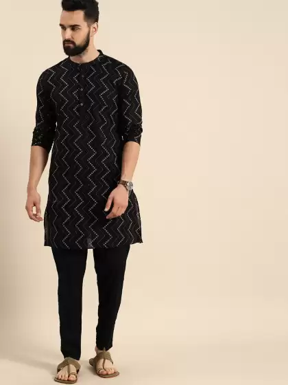 Men Printed Kurta with Trousers - image 3