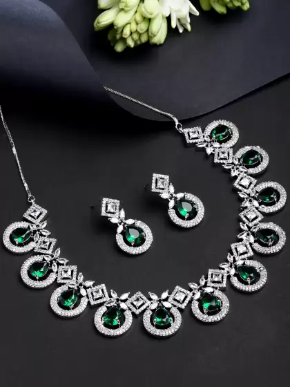 Women Studded Jewellery Set - image 3