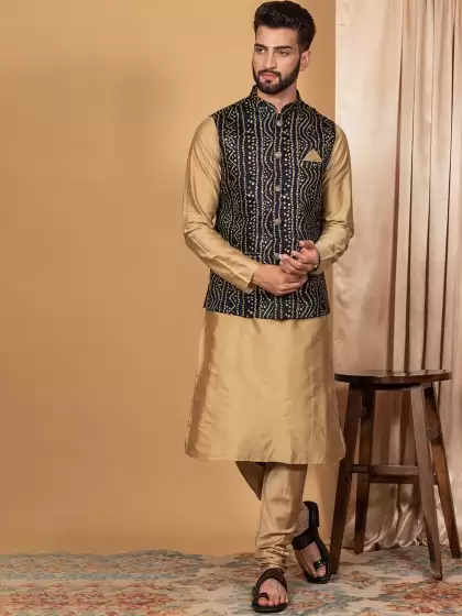 Men Printed Kurta with Trousers - image 3