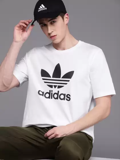 Sustainable Printed T-shirt - image 3