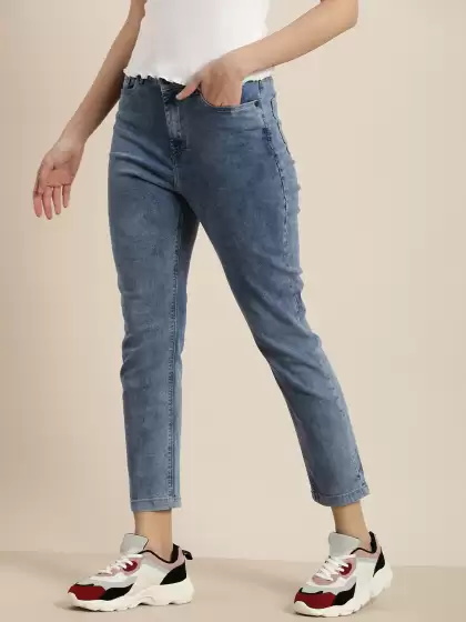Women Boyfriend Fit Jeans - image 3