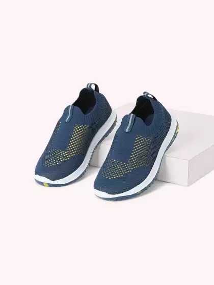 Boys Textile Running Shoes - image 3