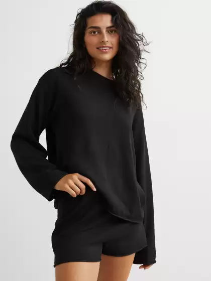 Women Fine-Knit Shorts - image 3