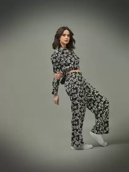 Women Loose Fit Trousers - image 3