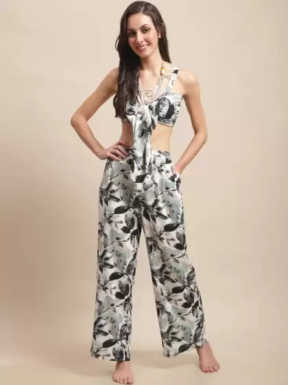Women Floral Printed Beachwear Set - image 3