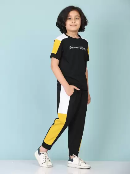 Boys Cotton T-shirt & Trousers - image 3