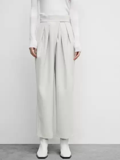Women Pleated High-Rise Trousers - image 3