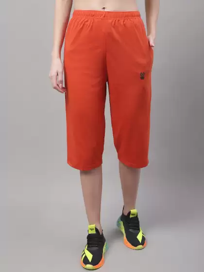 Women Solid Cotton Capris - image 3