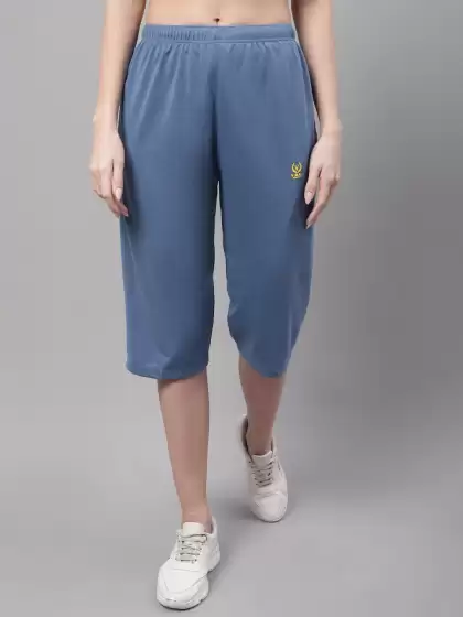 Women Solid Cotton Capris - image 3
