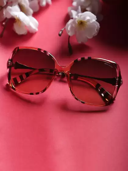 Women Square Sunglasses with UV Protected Lens - image 3