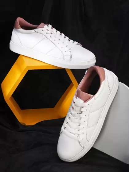 Women Lightweight Sneakers - image 3