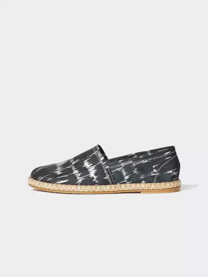 Women Printed Espadrilles - image 4