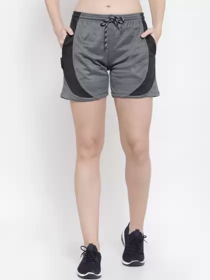 Women Colourblocked Gym Shorts - image 3