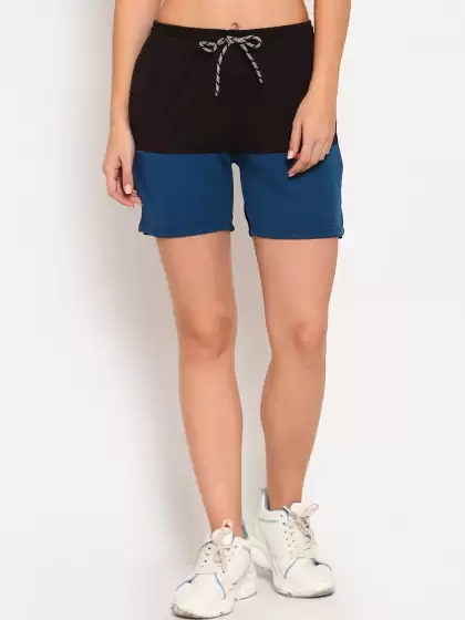 Women Colourblocked Shorts - image 3