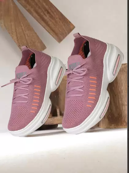 Women Flyknit Running Shoes - image 3