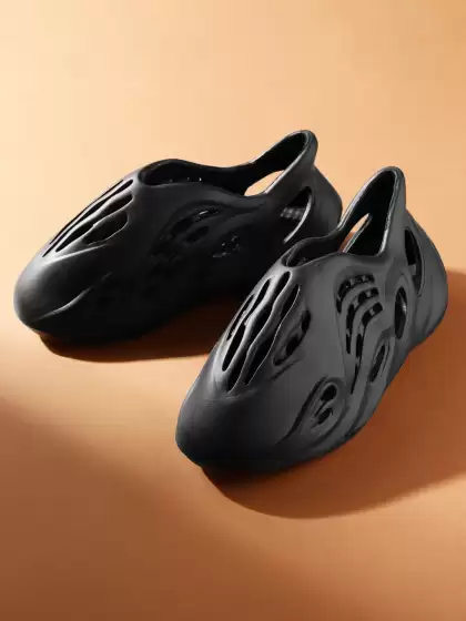 Women Cut-Out Slip On Sneakers - image 3