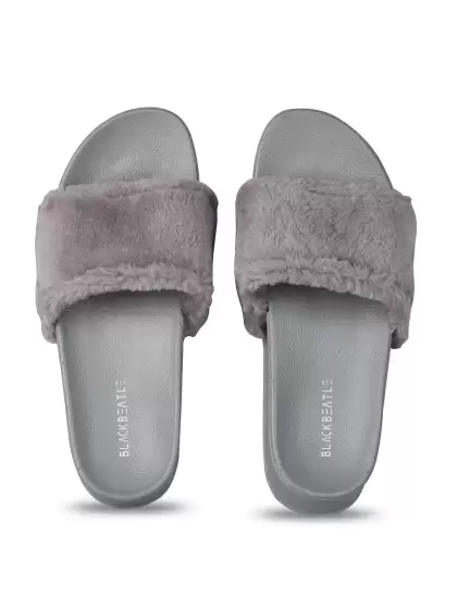 Women Sliders - image 3