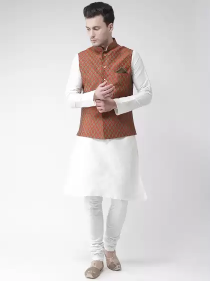 Men Solid Kurta Set - image 3