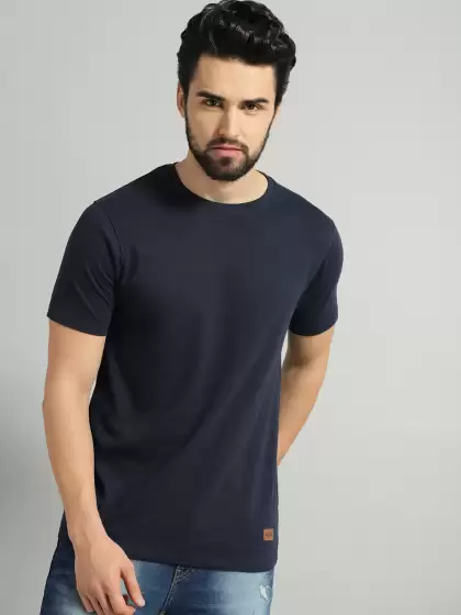 Solid Round Neck T-shirt - image 3