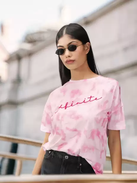 Women Tie and Dye Boxy Pure Cotton T-shirt - image 4