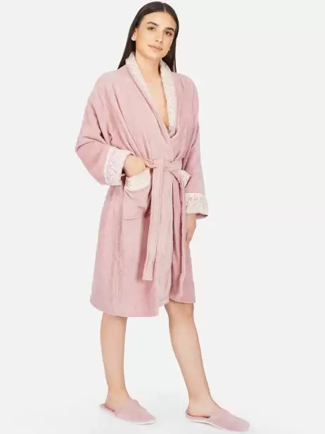 Women 550 GSM Lace Bathrobe - image 4