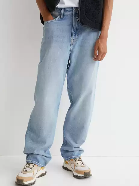 Men Loose Jeans - image 5