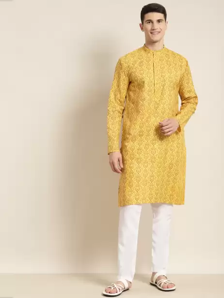 Men Printed Kurta with Churidar - image 4