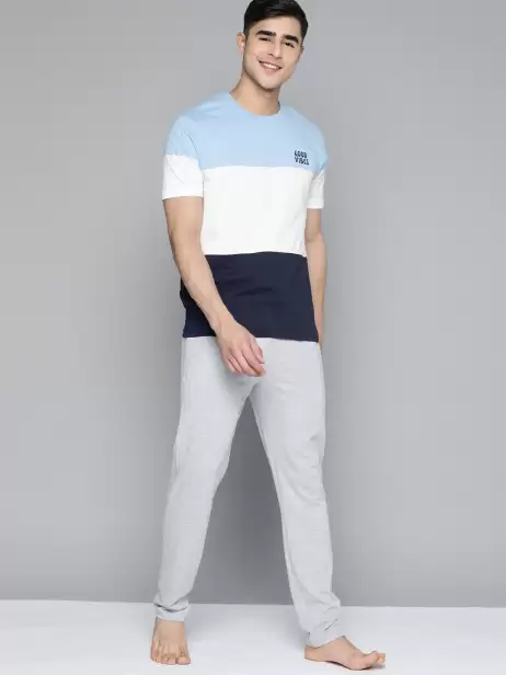 Men Colourblocked Pyjama Set - image 4