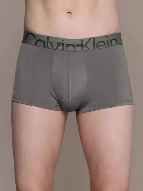 Men Solid Trunk - image 4