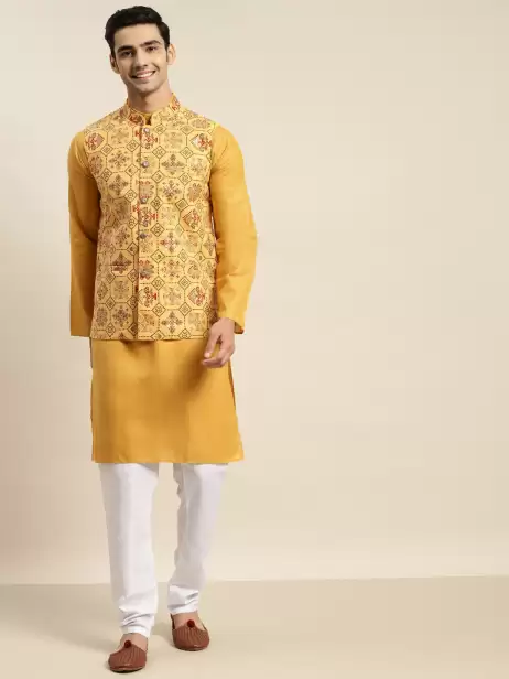 Men Kurta with Churidar - image 4